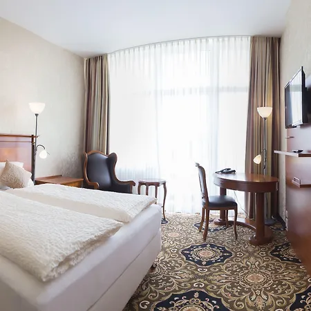 Vitalhotel Koenig Am Park 3*