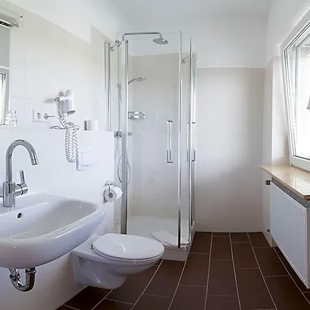 Vitalhotel Koenig Am Park 3*
