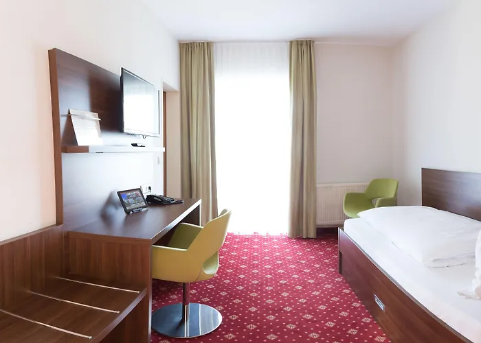 Vitalhotel Koenig Am Park 3* バート・メルゲントハイム